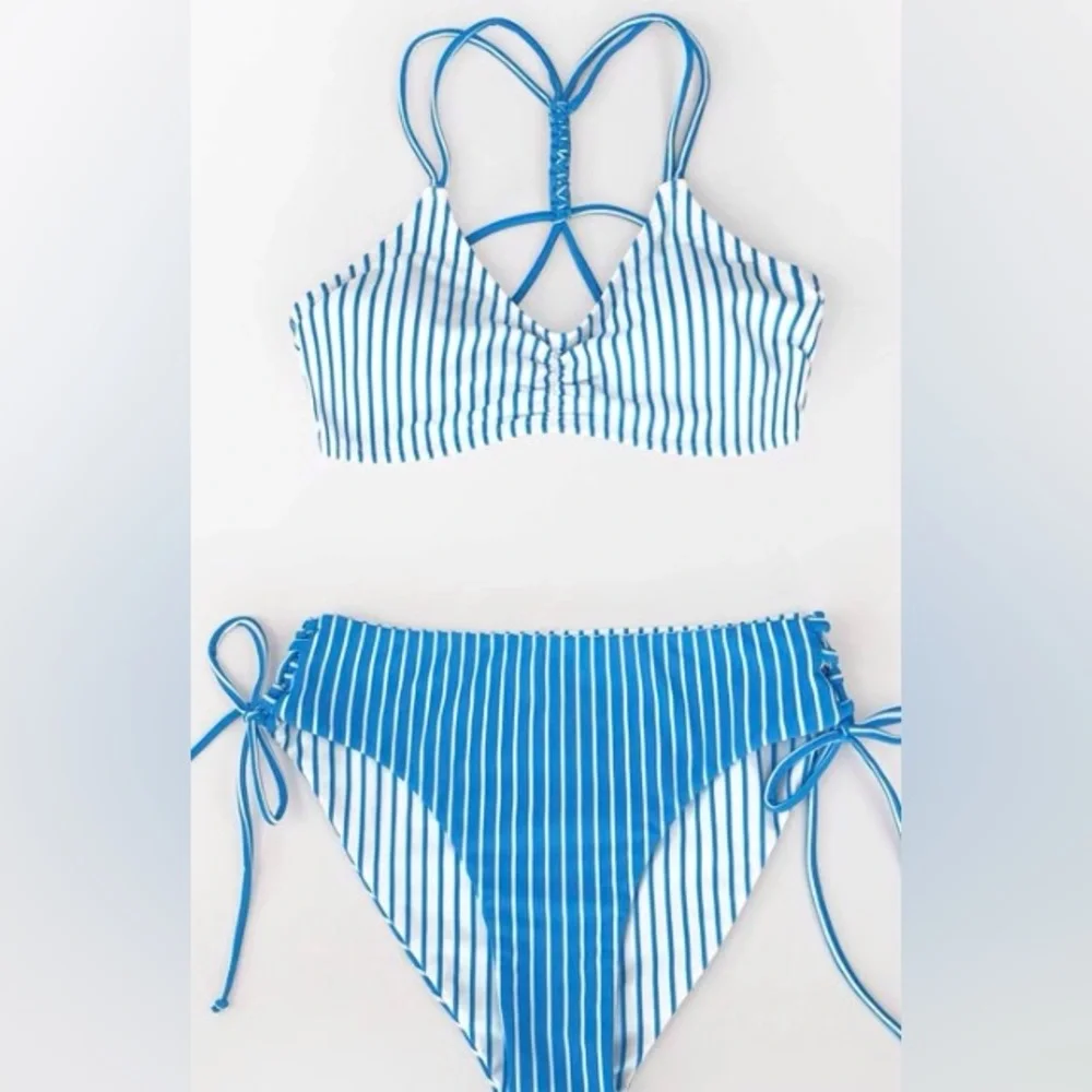 Cupshe Women's Back Braided Straps Reversible Bottom Bikini Sets Blue Size S - Picture 3 of 7